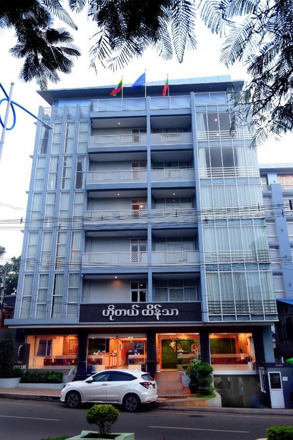 Hotel Htein Thar Taunggyi Extérieur photo